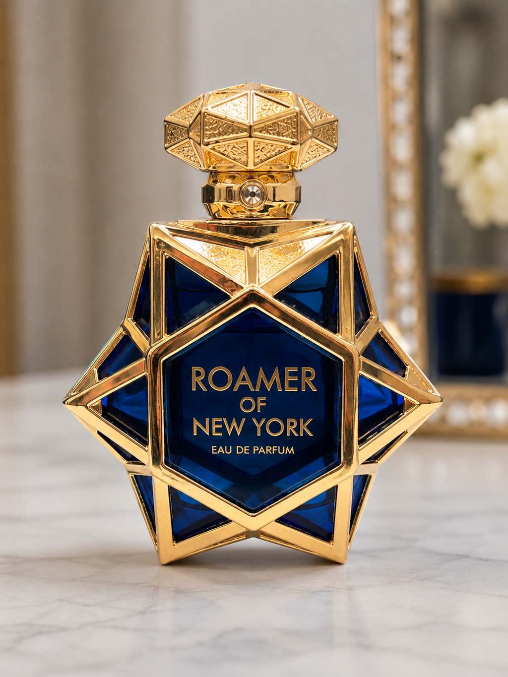 ROAMER OF NEW YORK – LE CHAMEAU
EAU DE PARFUM | 100 ML – 3.4 FL. OZ.